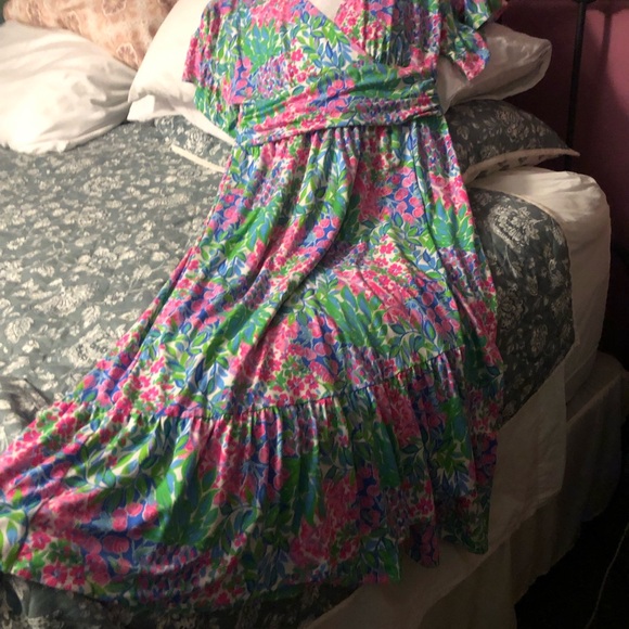 EUC Lily Pulitzer Juliet Ruffle MIDI Dress Wore Once To Church - Picture 5 of 11